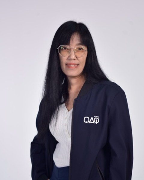 นางสาวมาลีรัตน์ ไม้จันทร์